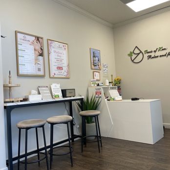 OZ Head Spa - Entrance - Skin Care Near Me - La Habra, California OZ Head Spa - Entrance - Skin Care Near Me - La Habra, California