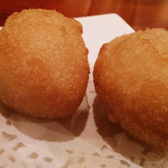 Joyale Seafood Restaurant - Fried Meat Pastry (Ham Sui Gok) - Seafood Near Me - Seattle, Washington