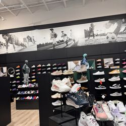 DICK'S Sporting Goods