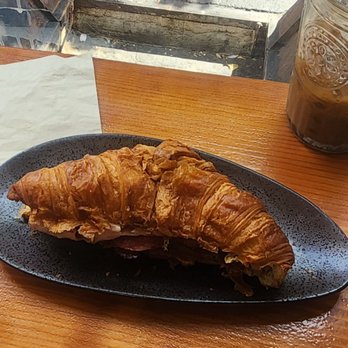 Antilles Cafe - Cubano - Coffee & Tea Near Me - Brooklyn, New York