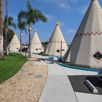 Wigwam Motel - Grounds - Hotels Near Me - San Bernardino, California Wigwam Motel - Grounds - Hotels Near Me - San Bernardino, California