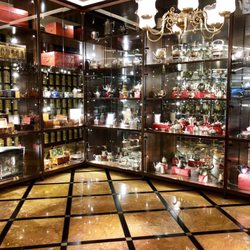 TWG Tea - Tea room.