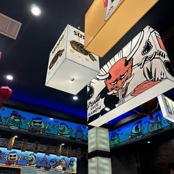 Chubby Fish Sushi - Decor - Sushi Bars Near Me - Denver, Colorado