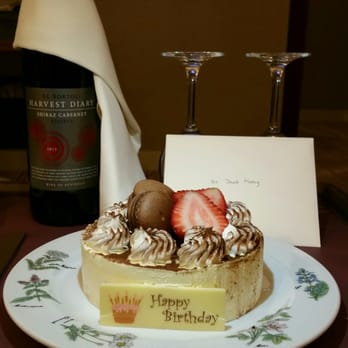 香港喜來登酒店 - Comp birthday cake + wine! - Hotels Near Me - Hong Kong, HK