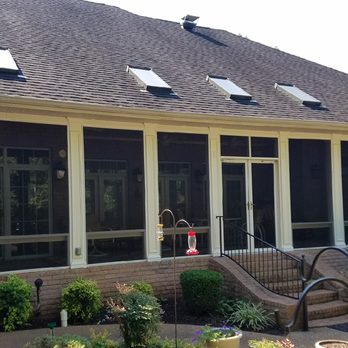 JFly Construction - Screened in porch with composite material for increased durability and look. - General Contractors Near Me JFly Construction - Screened in porch with composite material for increased durability and look. - General Contractors Near Me