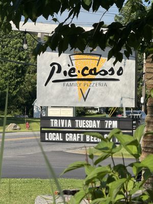 Piecasso by null