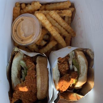 Main Chick Hot Chicken - Chicken Shop Near Me - Long Beach, California Main Chick Hot Chicken - Chicken Shop Near Me - Long Beach, California