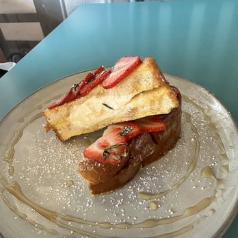 Libelula - Strawberry toast - Breakfast & Brunch Near Me - Fresno, California