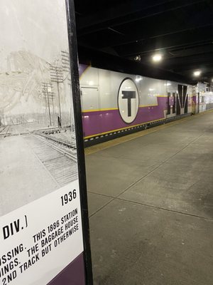 Back Bay Station (Amtrak & Orange Line) by null