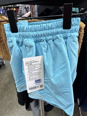 lululemon North Georgia Premium Outlets by null
