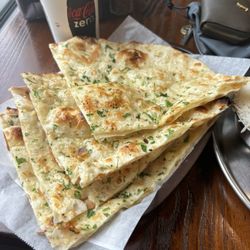Tiffins India Café Boulder - Garlic Naan