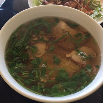Pho 4 Queen - Delicious egg noodles soup with char siu and wontons! - Vietnamese Near Me - San Marcos, California Pho 4 Queen - Delicious egg noodles soup with char siu and wontons! - Vietnamese Near Me - San Marcos, California