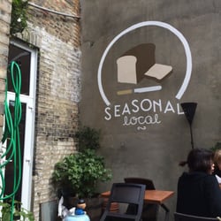The Blackstock Kitchen - Seating outside