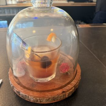 BAR Southpointe - Fancy presentation - Cocktail Bars Near Me - Canonsburg, Pennsylvania BAR Southpointe - Fancy presentation - Cocktail Bars Near Me - Canonsburg, Pennsylvania