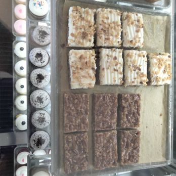 Dulce Cielo - Delicious carrot cake and pecan cake - Bakeries Near Me - Monrovia, California