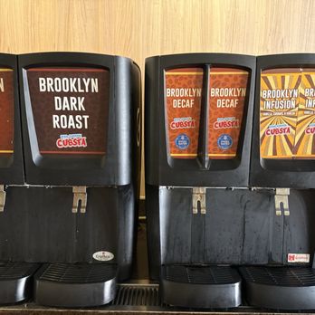 Brooklyn Bagel LAX - 24 oz. Iced Coffee Cubsta - Bagels Near Me - Los Angeles, California