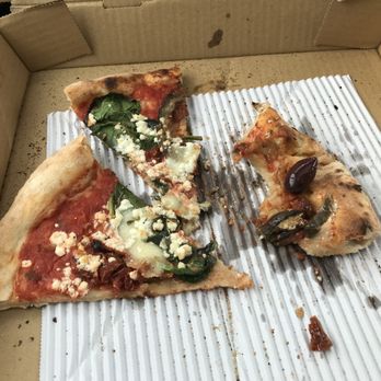850 Degrees Pizzeria - Pizza Near Me - Etobicoke, Ontario