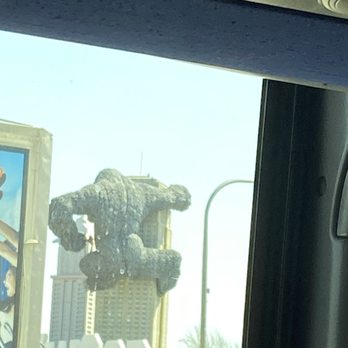 Pasghetti's - View of the gorilla. - Italian Near Me - Branson, Missouri