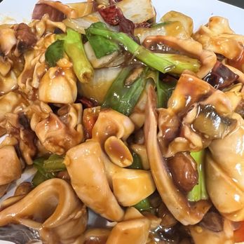 Chow‘s Kitchen - Q1. Kung Pao Calamari - Shanghainese Near Me - Pittsburgh, Pennsylvania Chow‘s Kitchen - Q1. Kung Pao Calamari - Shanghainese Near Me - Pittsburgh, Pennsylvania