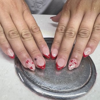 Key West Nail lounge - Best nails I've ever had done!! Absolutely in love with them!! - Nail Salons Near Me - Key West, Florida