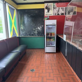 Caribee Jerk - Caribbean Near Me - Dallas, Georgia