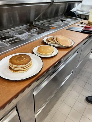 Tops Diner by null
