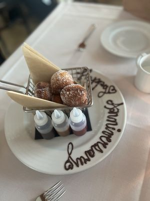 Charlies of Bay Head by null