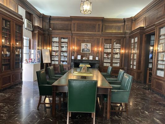 International Museum of Surgical Science by null