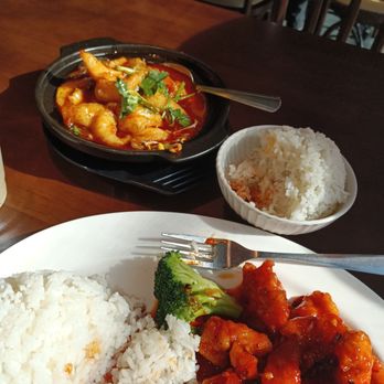 Bao Gogo - So yummy. My favorite chinese restaurant in Atlanta. General Tso's Chicken and Hot & Numbing Flounder - Chinese Near Me - Atlanta, Georgia