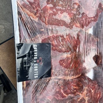 Carnes & Cortes Meat Co - Butcher Near Me - Carson, California