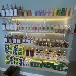 Dry Goods Refillery - Non alcoholic wall!