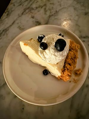 Mignonette Downtown by null