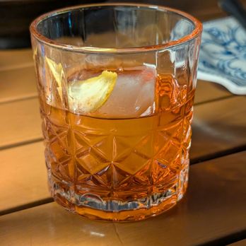 Stellina Pizzeria - Very good Negroni - Pizza Near Me - Arlington, Virginia Stellina Pizzeria - Very good Negroni - Pizza Near Me - Arlington, Virginia