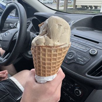 Fatboyz Ice Cream & Grill - Ice cream - Ice Cream & Frozen Yogurt Near Me - Nags Head, North Carolina