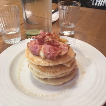 Den Noc - Bistros Near Me - Prague, Puerto Rico Den Noc - Bistros Near Me - Prague, Puerto Rico