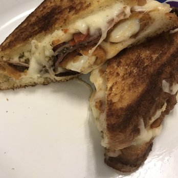 The Happy Grilled Cheese - Mamma Mia - Food Trucks Near Me - Jacksonville, Florida