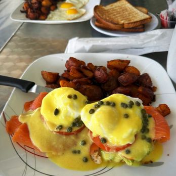 Grampa’s Cafe - Coffee & Tea Near Me - Dania Beach, Florida Grampa’s Cafe - Coffee & Tea Near Me - Dania Beach, Florida
