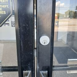 US Post Office - East Point, Ga Post Office doors locked around 5:36 pm. How are paying working customers suppose to get their mail? That door is locked.