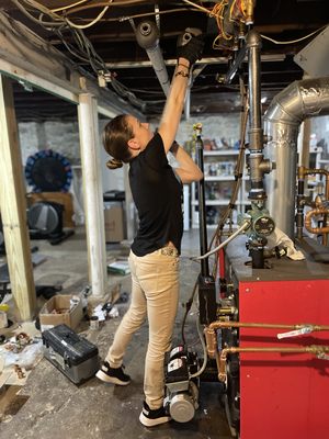 Me & Gee Home Services