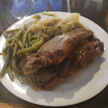 District - Turkey wings with two sides green beans and cabbage - Bars Near Me - Portsmouth, Virginia
