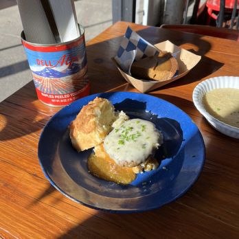 Bang Bang Pie & Biscuits - Bakeries Near Me - Chicago, Illinois
