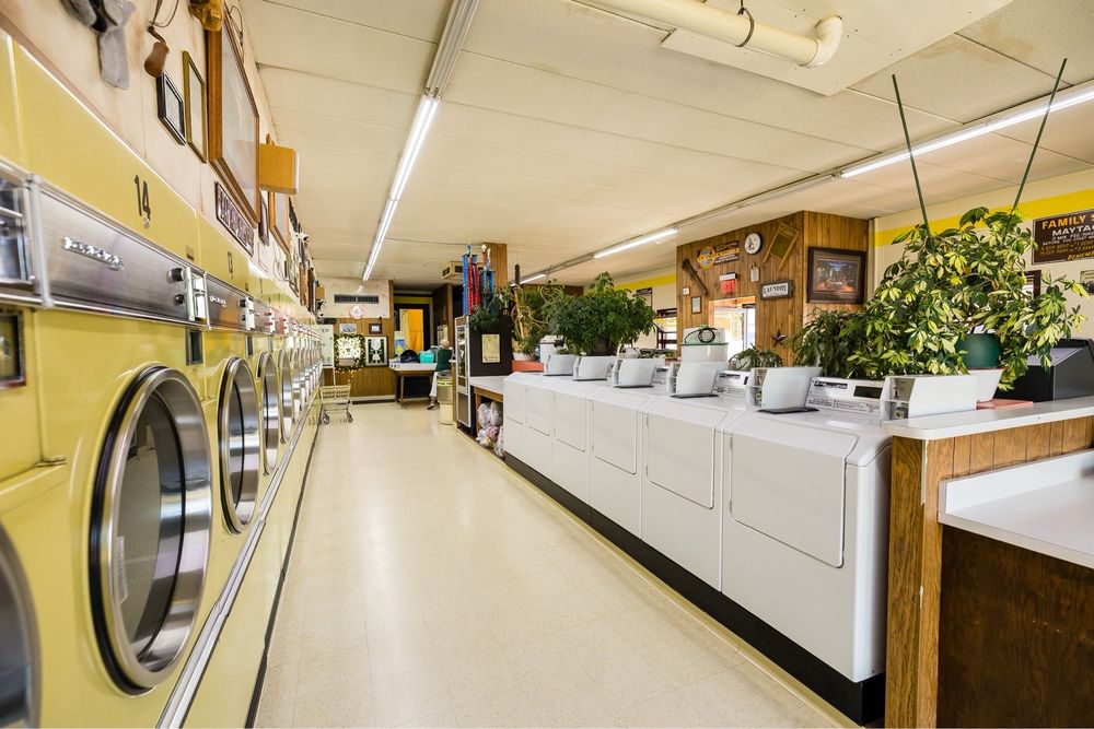 St Croix Laundry & Car Wash Logo