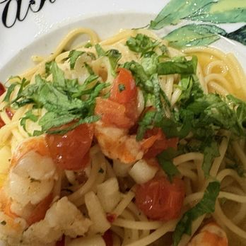 Il Sogno - Spaghetti and prawns - Pizza Near Me - Munich, BY Il Sogno - Spaghetti and prawns - Pizza Near Me - Munich, BY