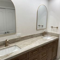Master bathroom Master bathroom