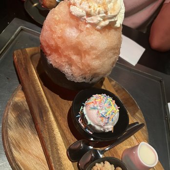 Gaijin - Seasonal Kakigori - Japanese Near Me - Chicago, Illinois