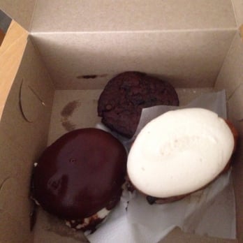 Bunner's Bakeshop - Bakeries Near Me - Toronto, Ontario