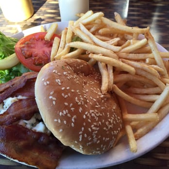 Encinitas Cafe - Bleu Burger - Breakfast & Brunch Near Me - Encinitas, California