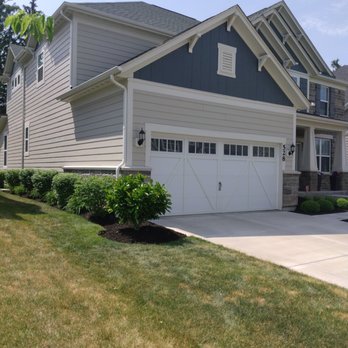 JD & C Big Services - En esta casa fuimos a hechar molch y a trineado Here we went to mulch and. to trimmer - Landscaping Near Me - BeachPark, Illinois JD & C Big Services - En esta casa fuimos a hechar molch y a trineado Here we went to mulch and. to trimmer - Landscaping Near Me - BeachPark, Illinois