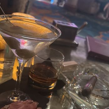 Baccarat Bar & Lounge - Lounges Near Me - Las Vegas, Nevada