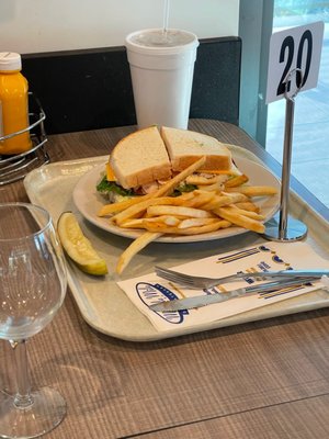 Miracle Mile Deli by null